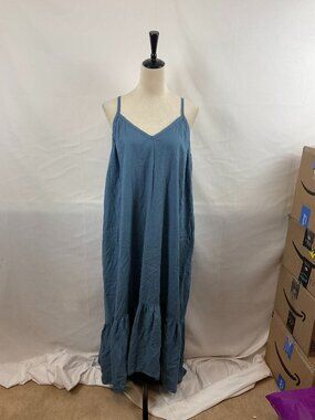 Universal Standard Maxi Dress M 18/20 Blue Spaghetti Strap Pleated Detail Linen